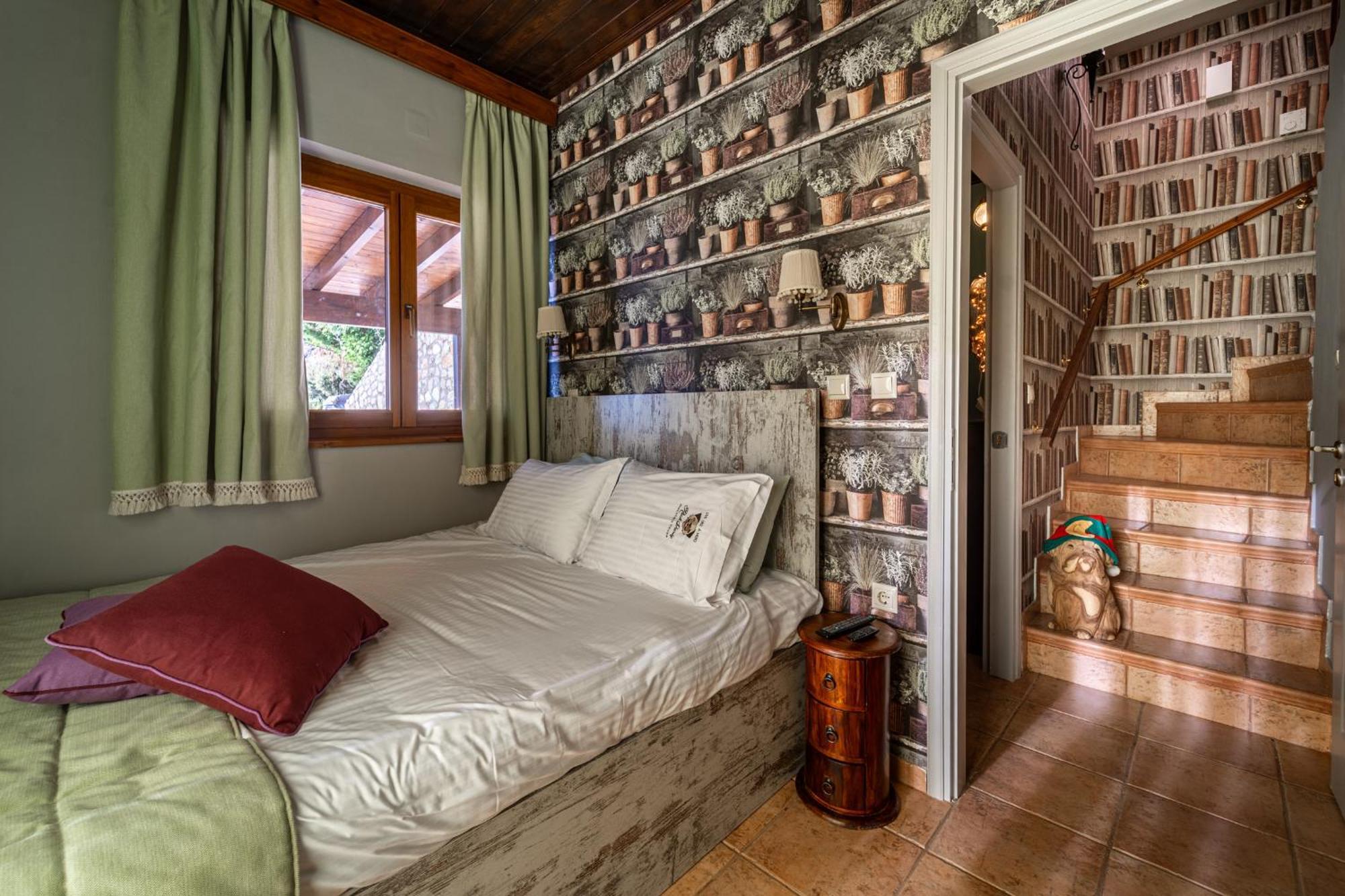 Rock Dandy Deluxe Chalet In Arachova - Delphi, Sauna, Prv Parking, Amazing View Exterior photo